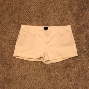 Women’s white shorts